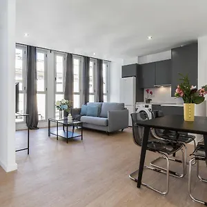 Rianal Centrico Moderno Apartamento